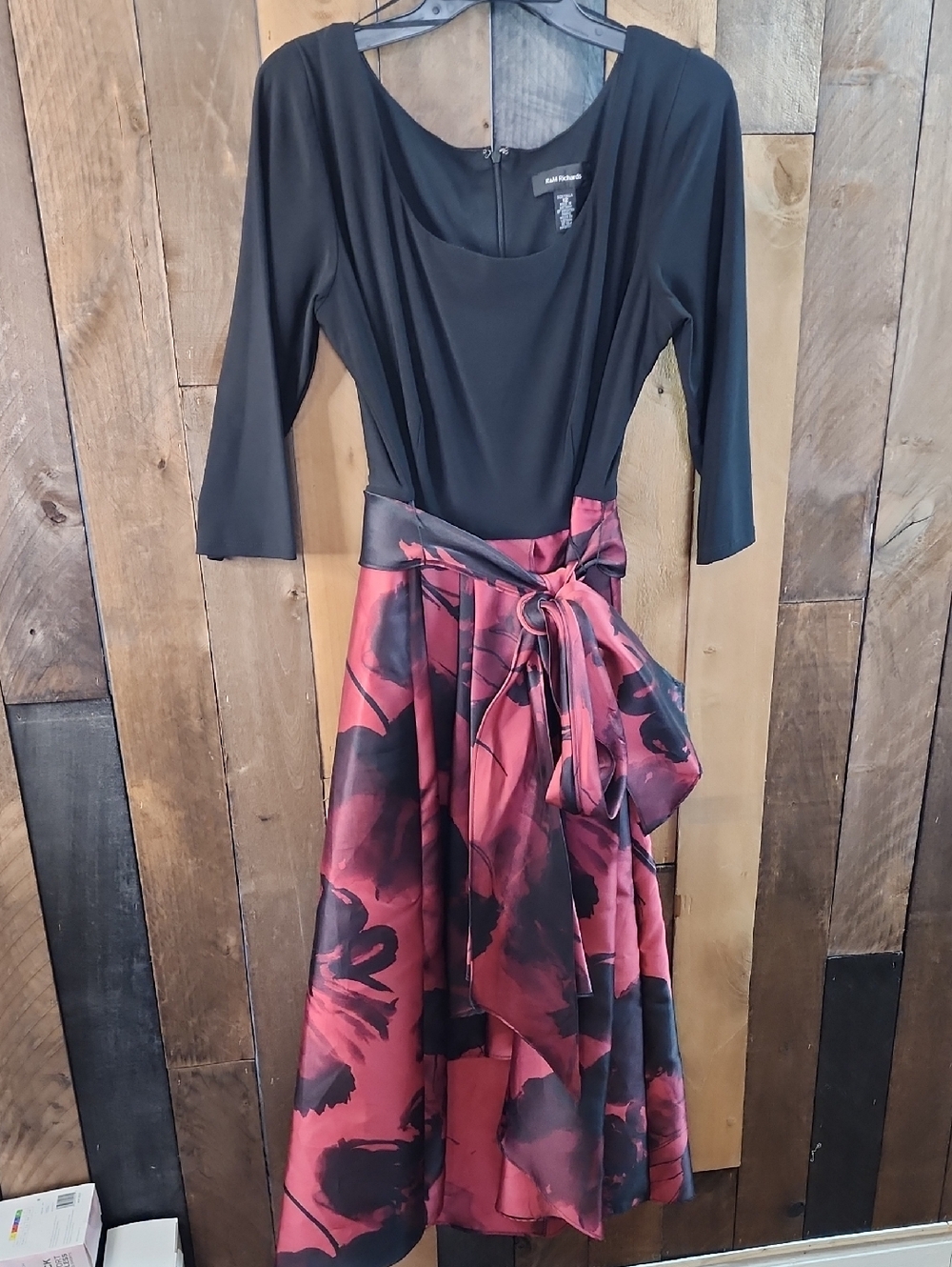 R&M Richards Print Poly Duchess Twill Hi/Lo Dress Size 12 - Picture 2 of 7